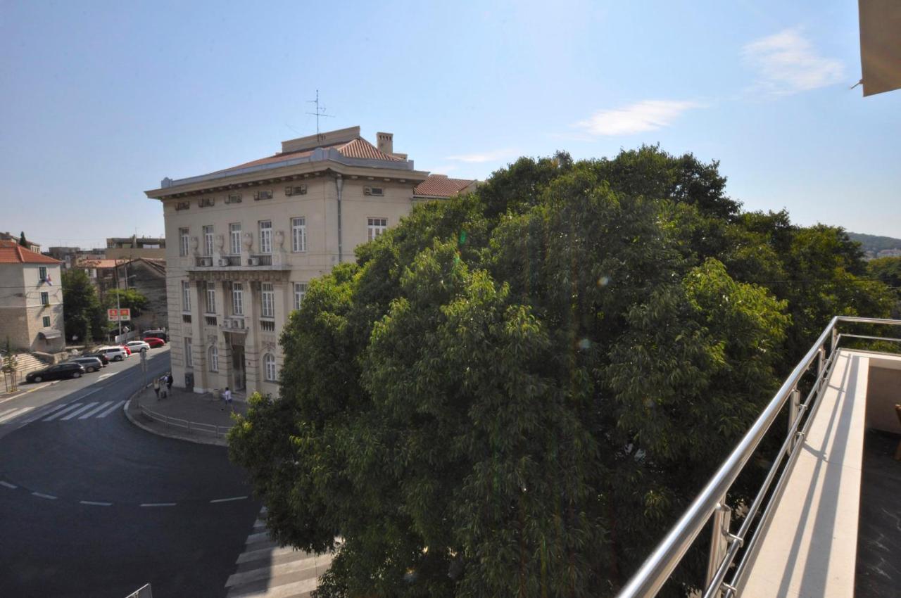 Fortuna Luxury Rooms 1 Split Exterior photo