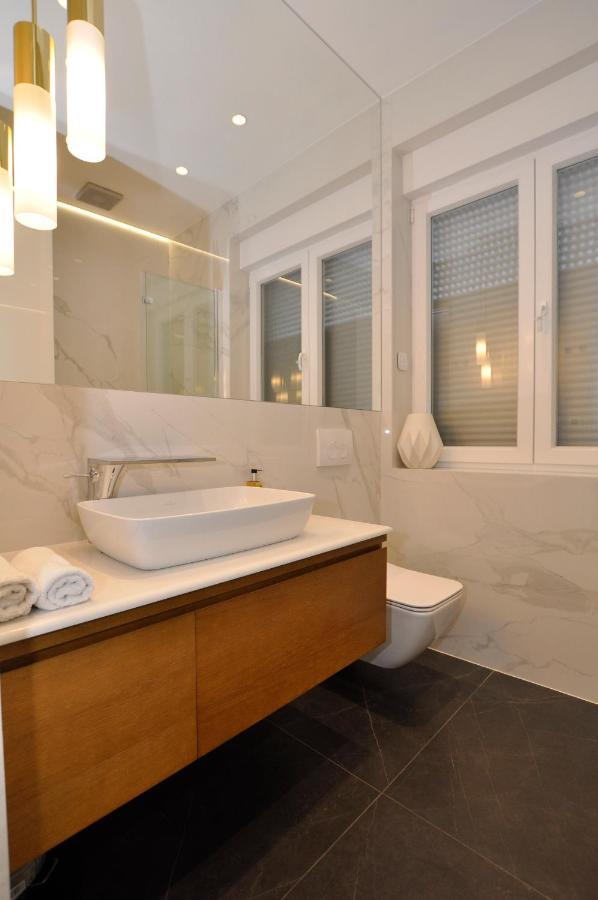 Fortuna Luxury Rooms 1 Split Exterior photo
