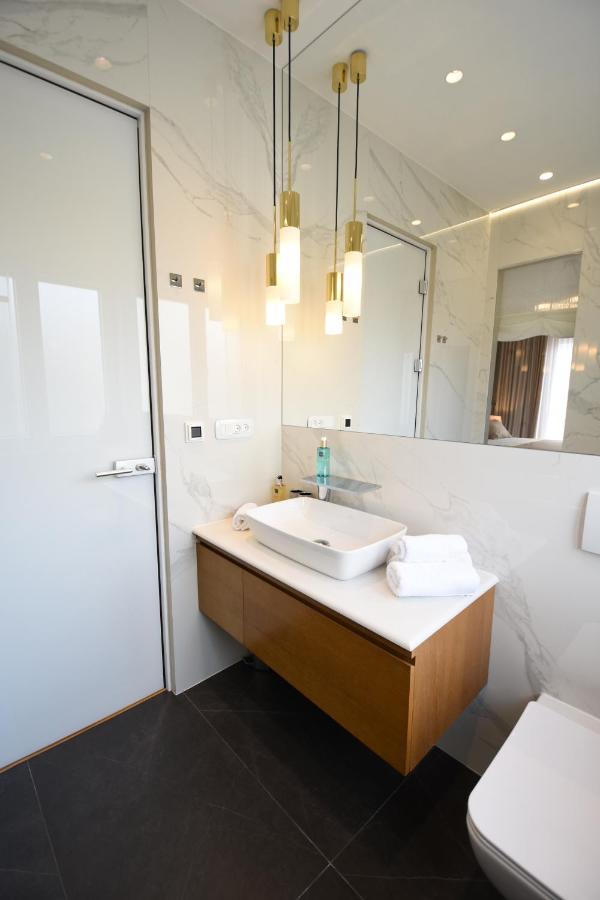 Fortuna Luxury Rooms 1 Split Exterior photo