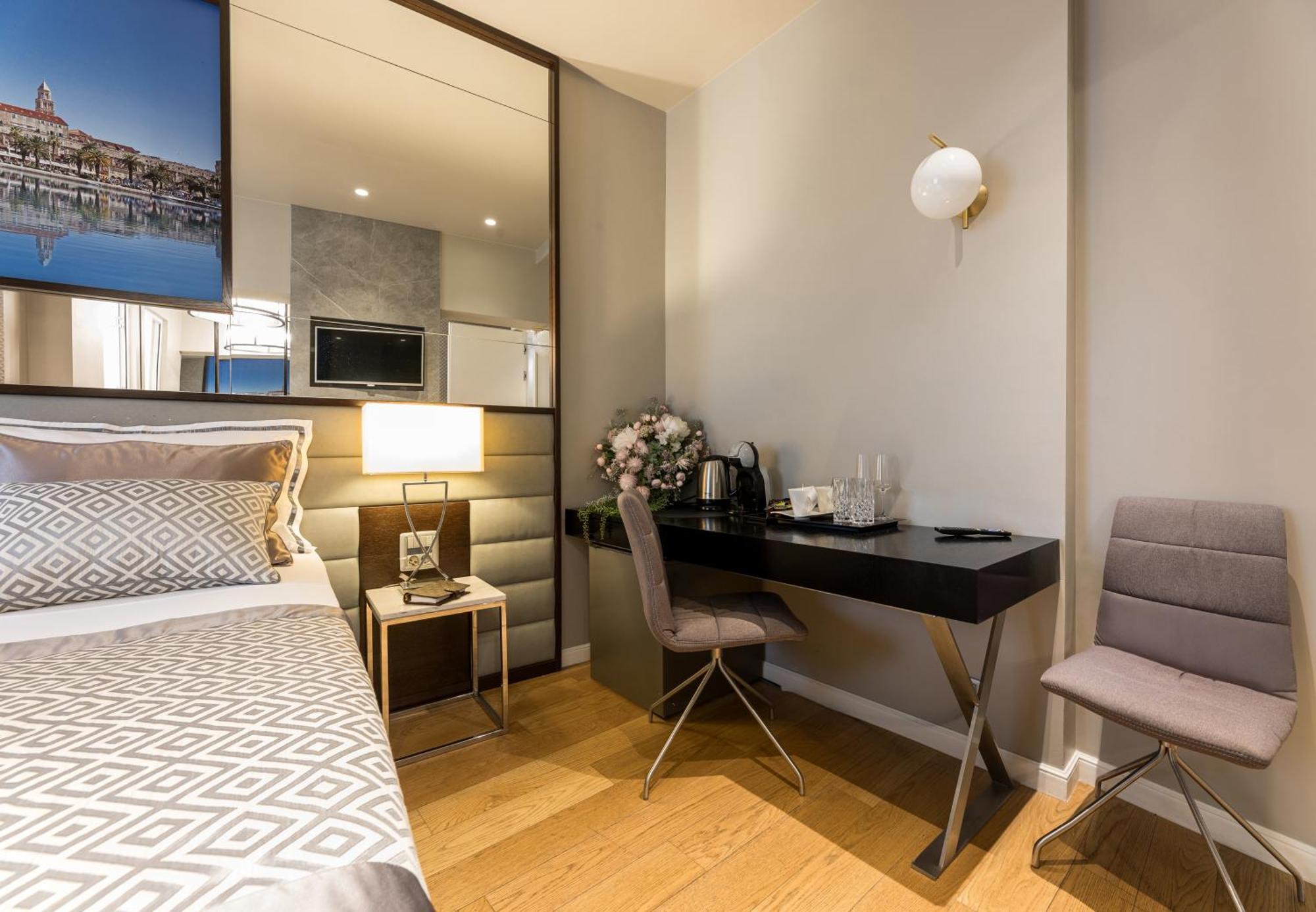 Fortuna Luxury Rooms 1 Split Exterior photo