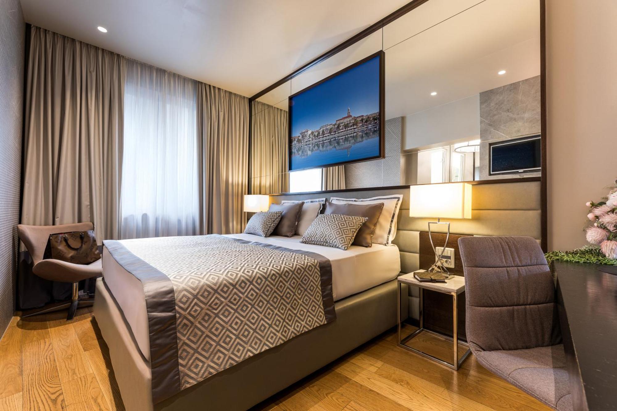 Fortuna Luxury Rooms 1 Split Exterior photo